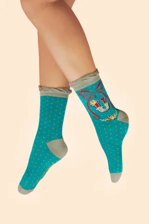 Letter Socks - U