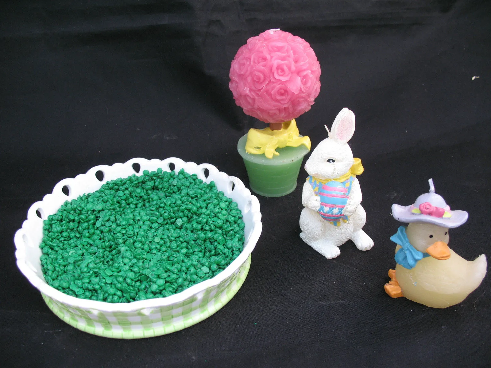 NEW AVON EASTER SPRING GARDEN CANDLE Ceramic Dish Holder SET CANDLES Bunny Rabbit Duck Pink Rose Flower
