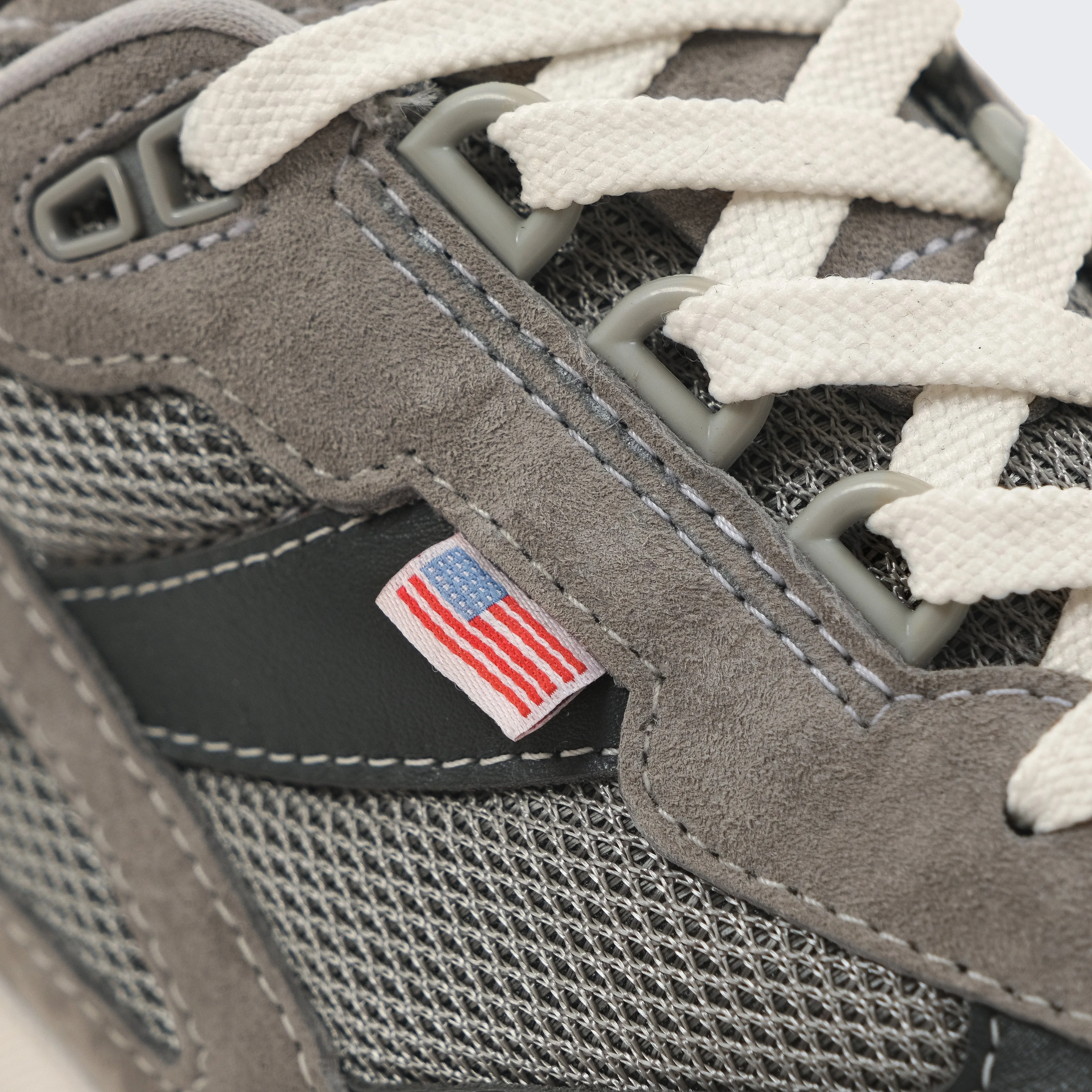 SAS x BRUT JOURNEY MESH SNEAKERS V1